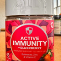 OLLY, Active Immunity + Elderberry, Berry Brave, 45 Gummies 06/2024